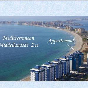 Apartamento de 2 Dormitorios